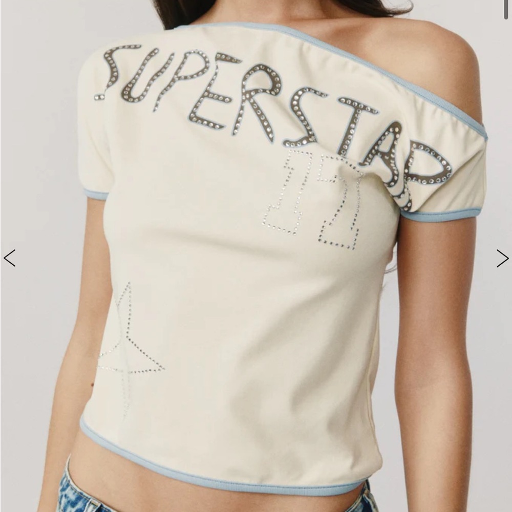 With jean superstar shirt